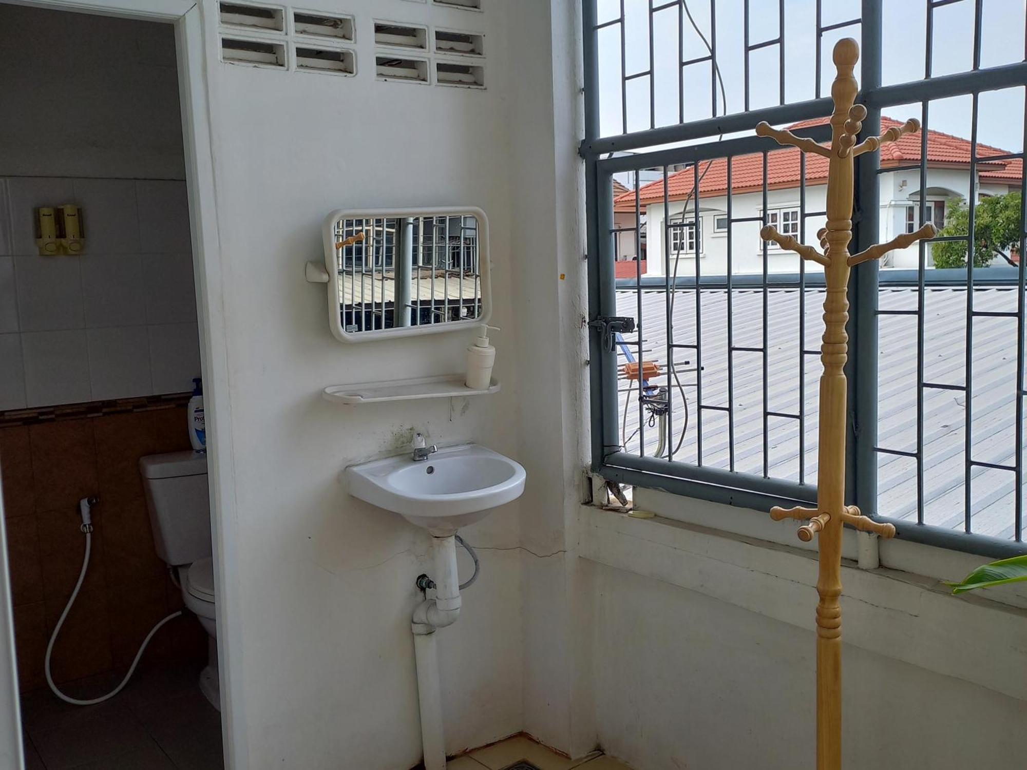 Happy Hostel Bangkok Exterior foto